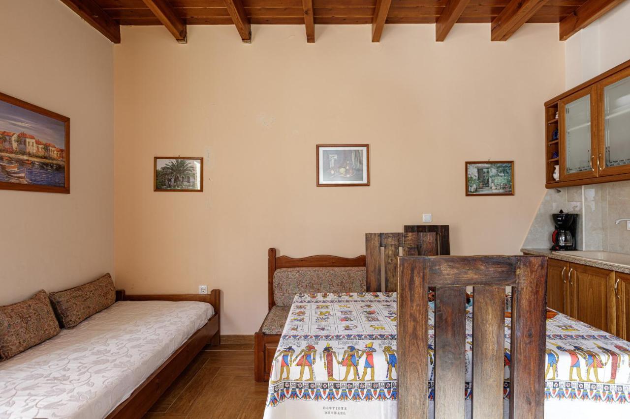 Pension Lucy Pánormos Extérieur photo